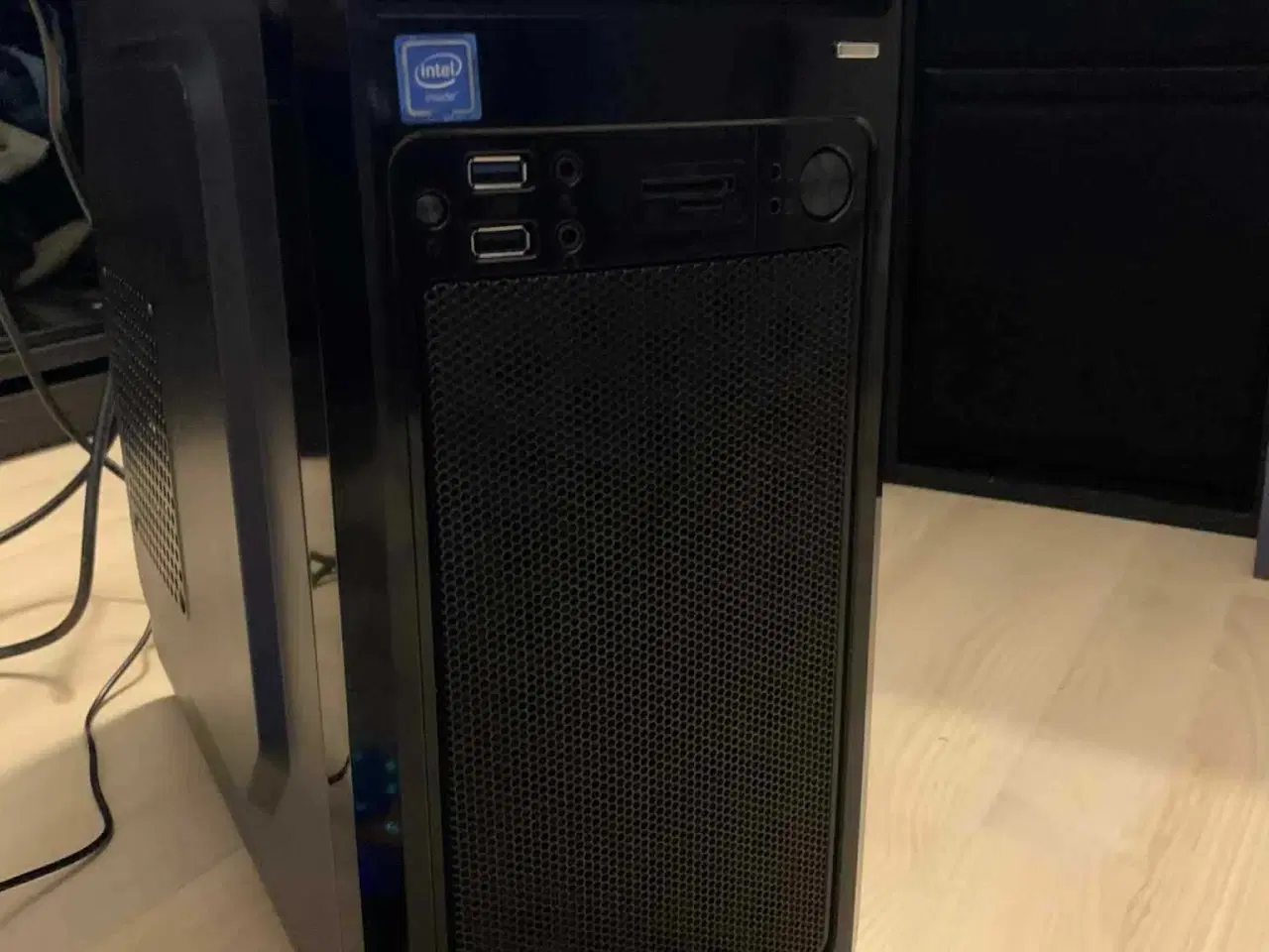 Billede 2 - Fin lille gamer pc (Selvbyg)