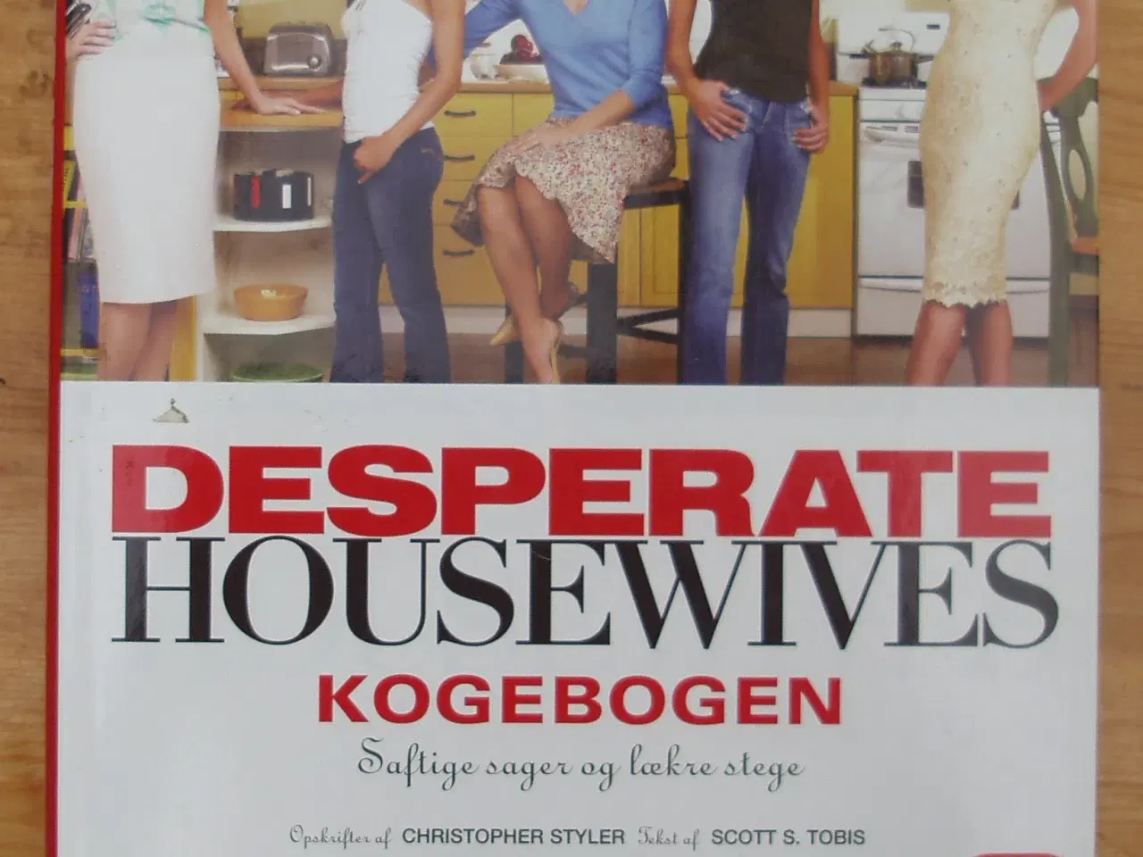 Billede 1 - Desperate Housewives Kogebogen