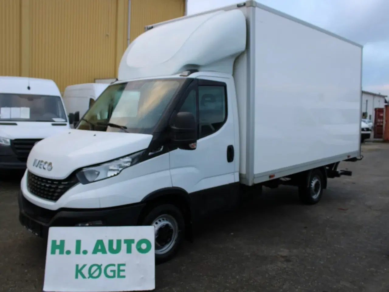 Billede 1 - Iveco Daily 2,3 35S14 Alukasse m/lift AG8