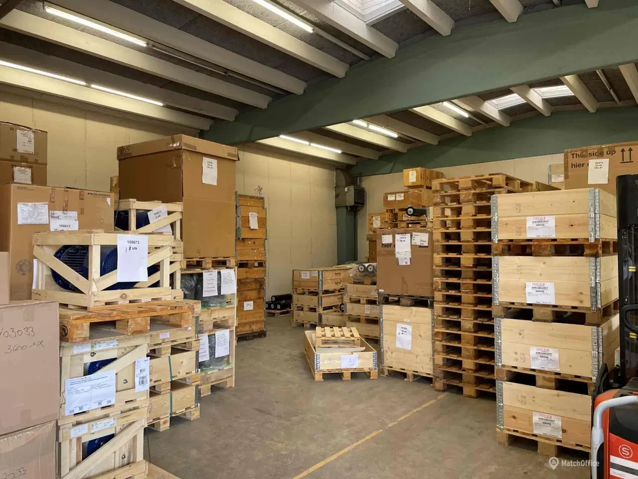 Billede 9 - Regulært isoleret og opvarmet lager