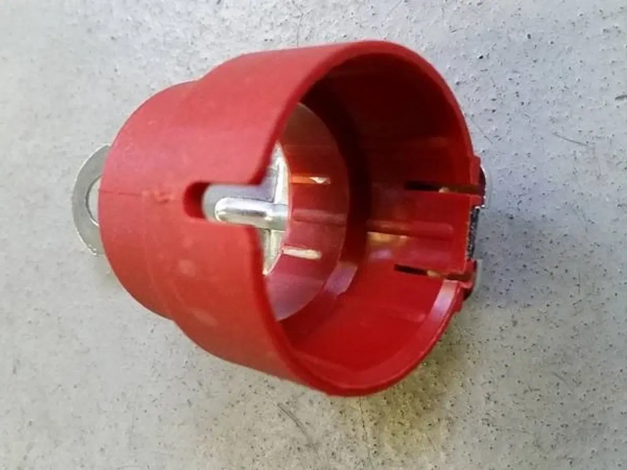 Billede 2 - Holder til stik vendbar