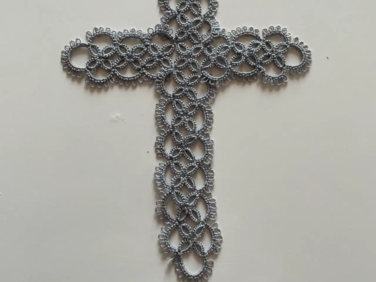 Billede 6 - Orkerede og kniplede små kors