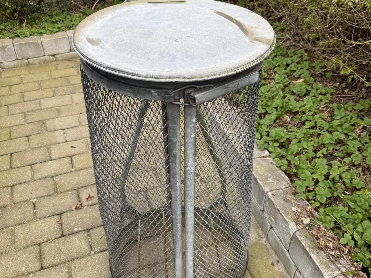 Billede 1 - Affaldsstativ