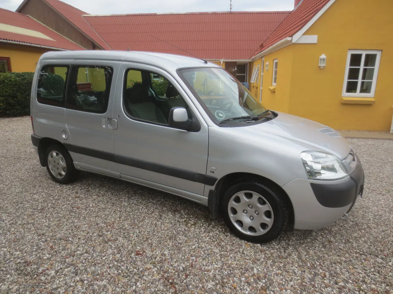 Billede 4 - Peugeot Partner 1.6 i Nysynet. 