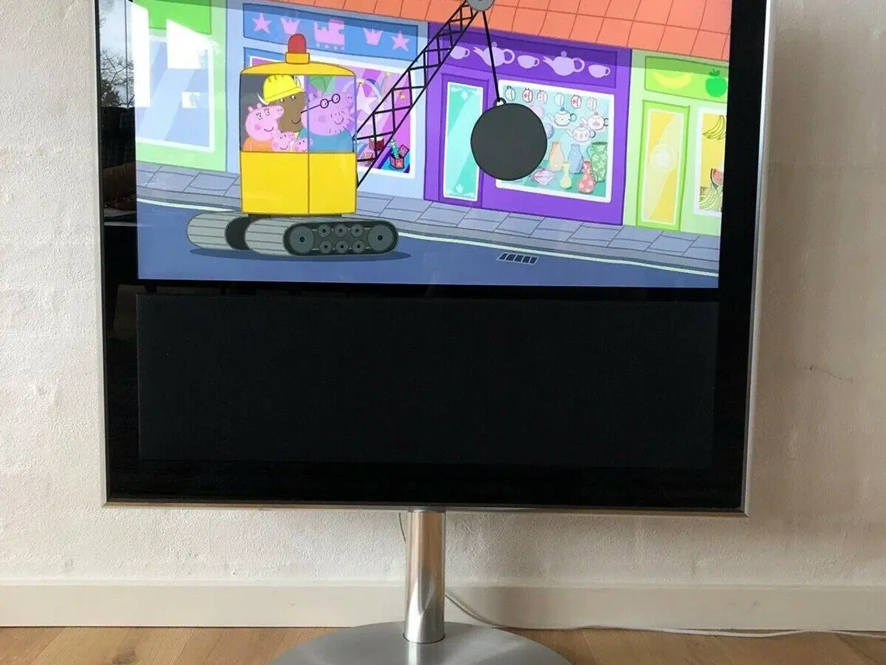Billede 1 - Gulvstand m. Motor til BeoVision 10-32 Lav/Høj