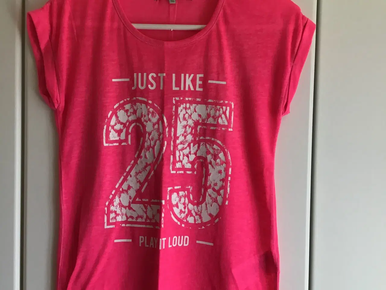 Billede 13 - T-shirts og toppe