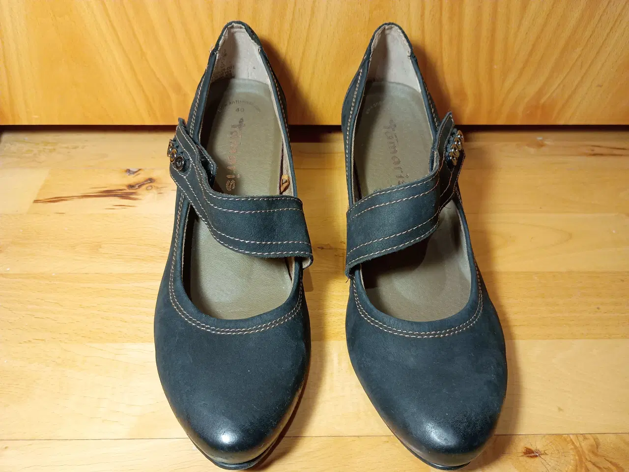 Billede 3 - Smarte sorte sko, str. 40. Mærke: Tamaris