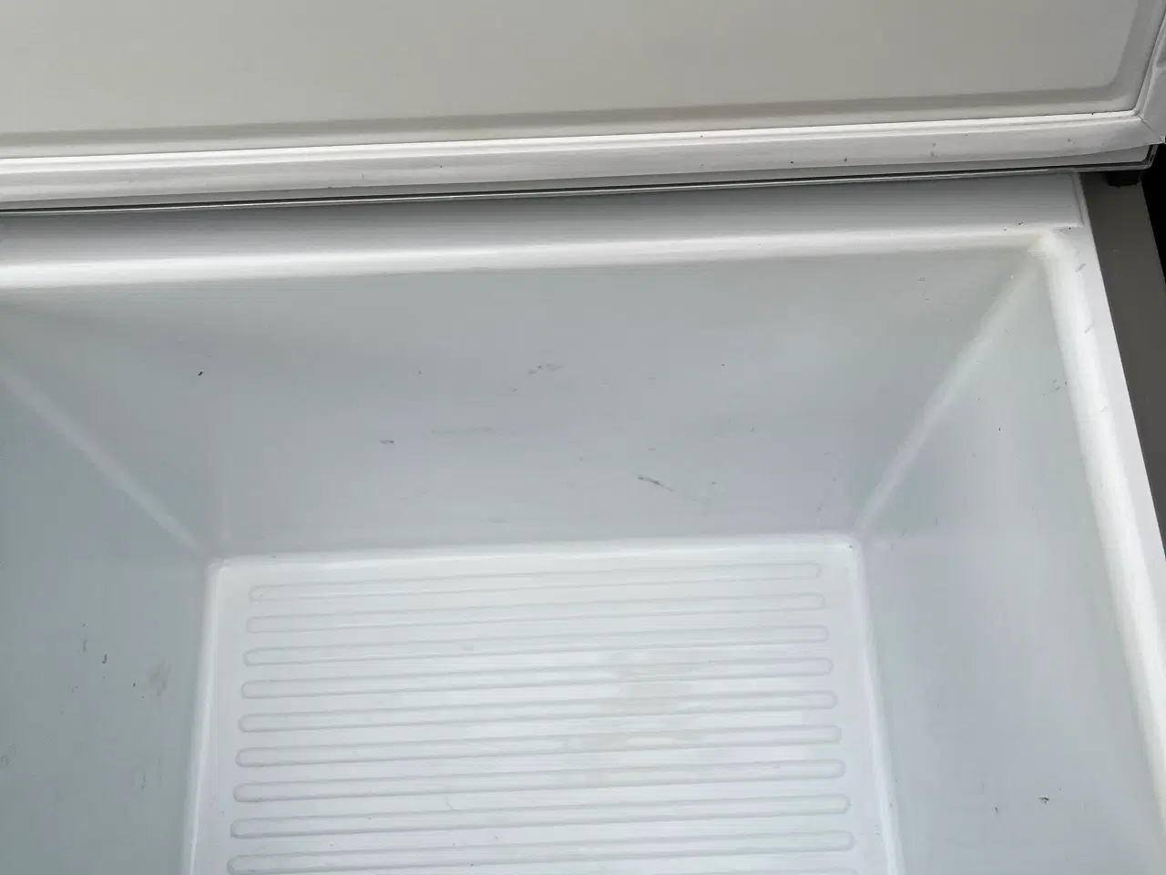 Billede 3 - 230v kompressor køleboks 35l