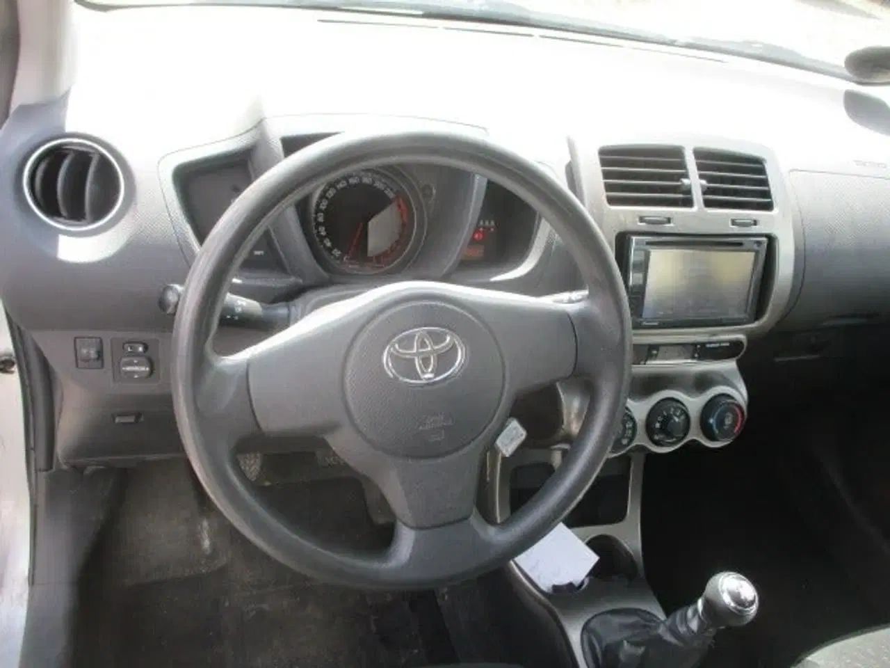 Billede 9 - Toyota Urban Cruiser 1,3 VVT-i T1