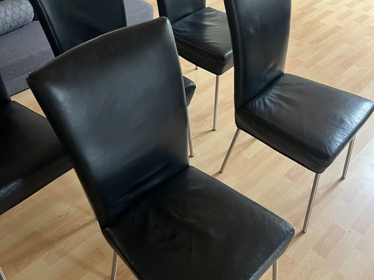 Billede 3 - Fem gode Spisebordsstole