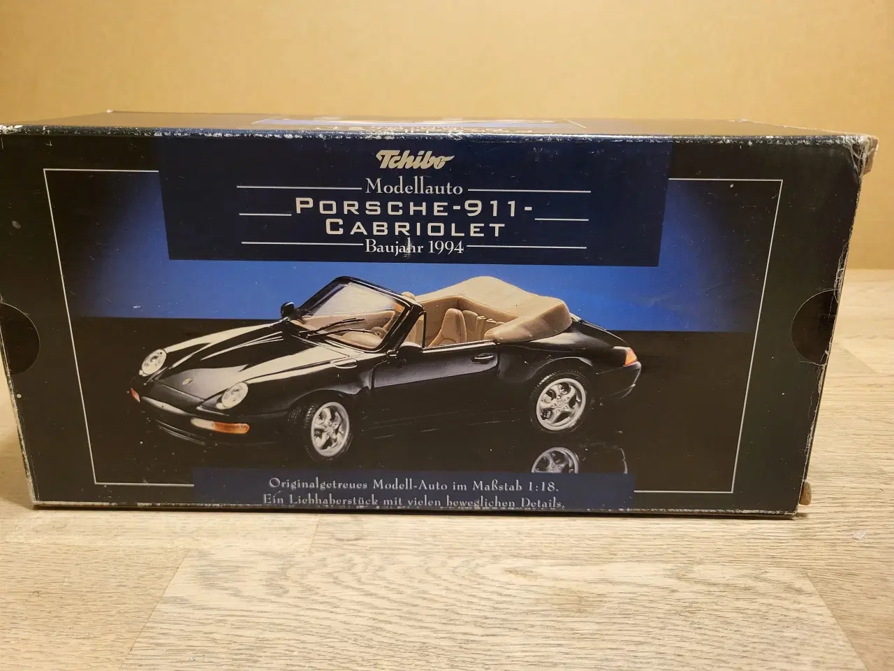 Billede 2 - Modelbil, Porsche 911 Cabriolet 1994, skala 1/18