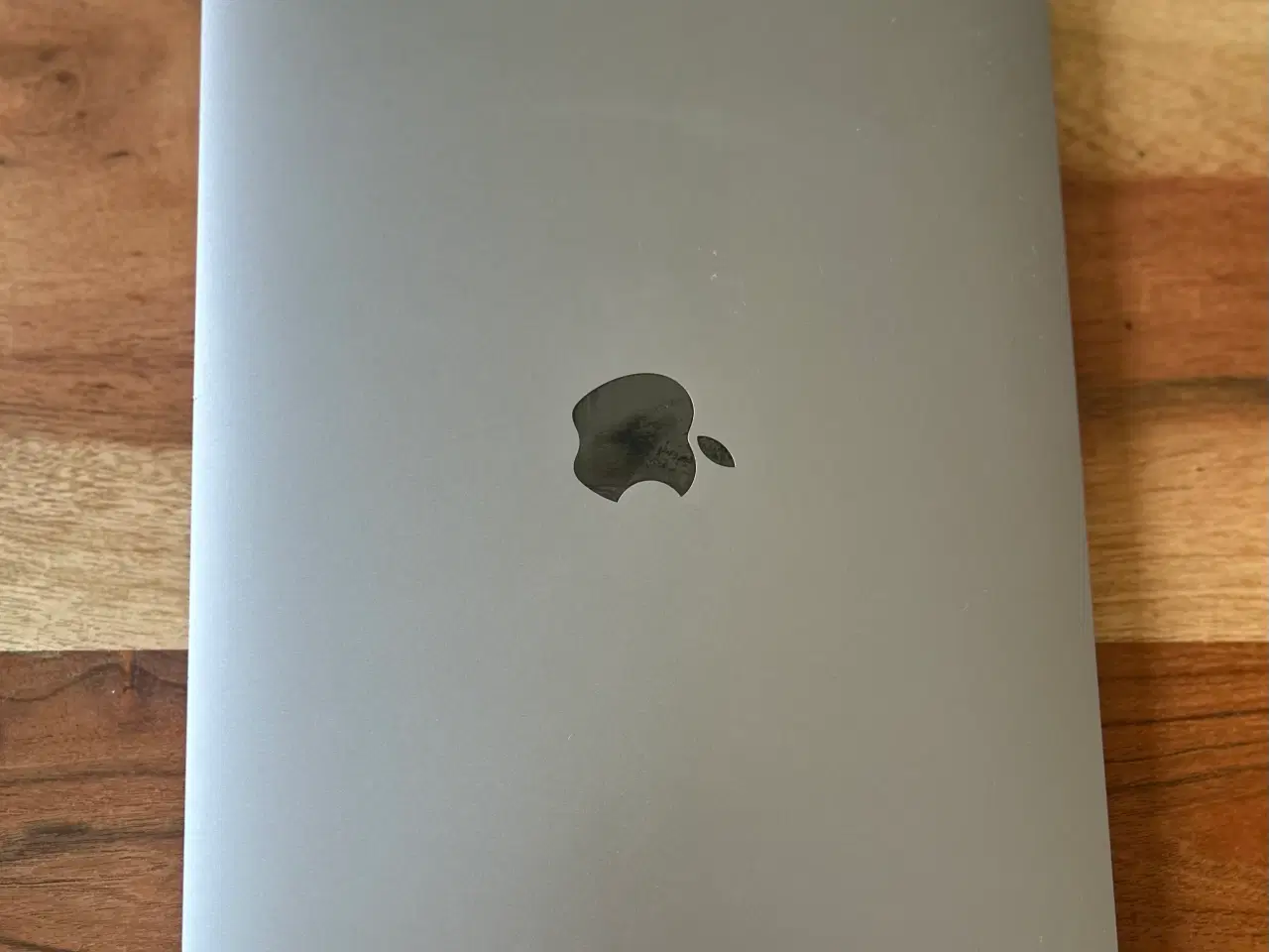 Billede 2 - MacBook Air 2019 / 8 GB RAM / 500 GB SSD