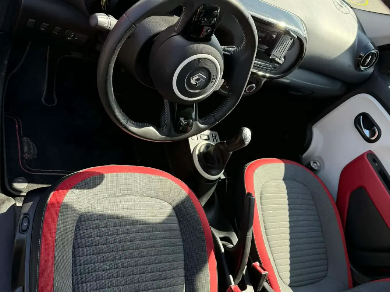 Billede 7 - Renault Twingo med lavt kilometertal