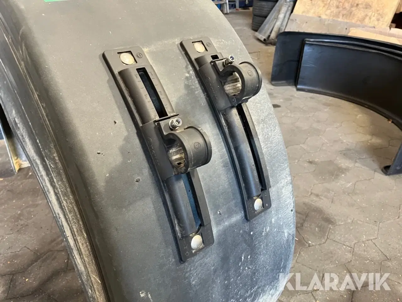 Billede 9 - Hjulskærme LAG med beslag 3 styk