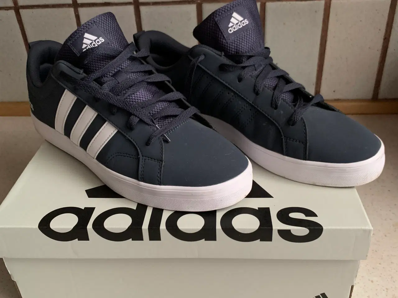 Billede 1 - Addidas