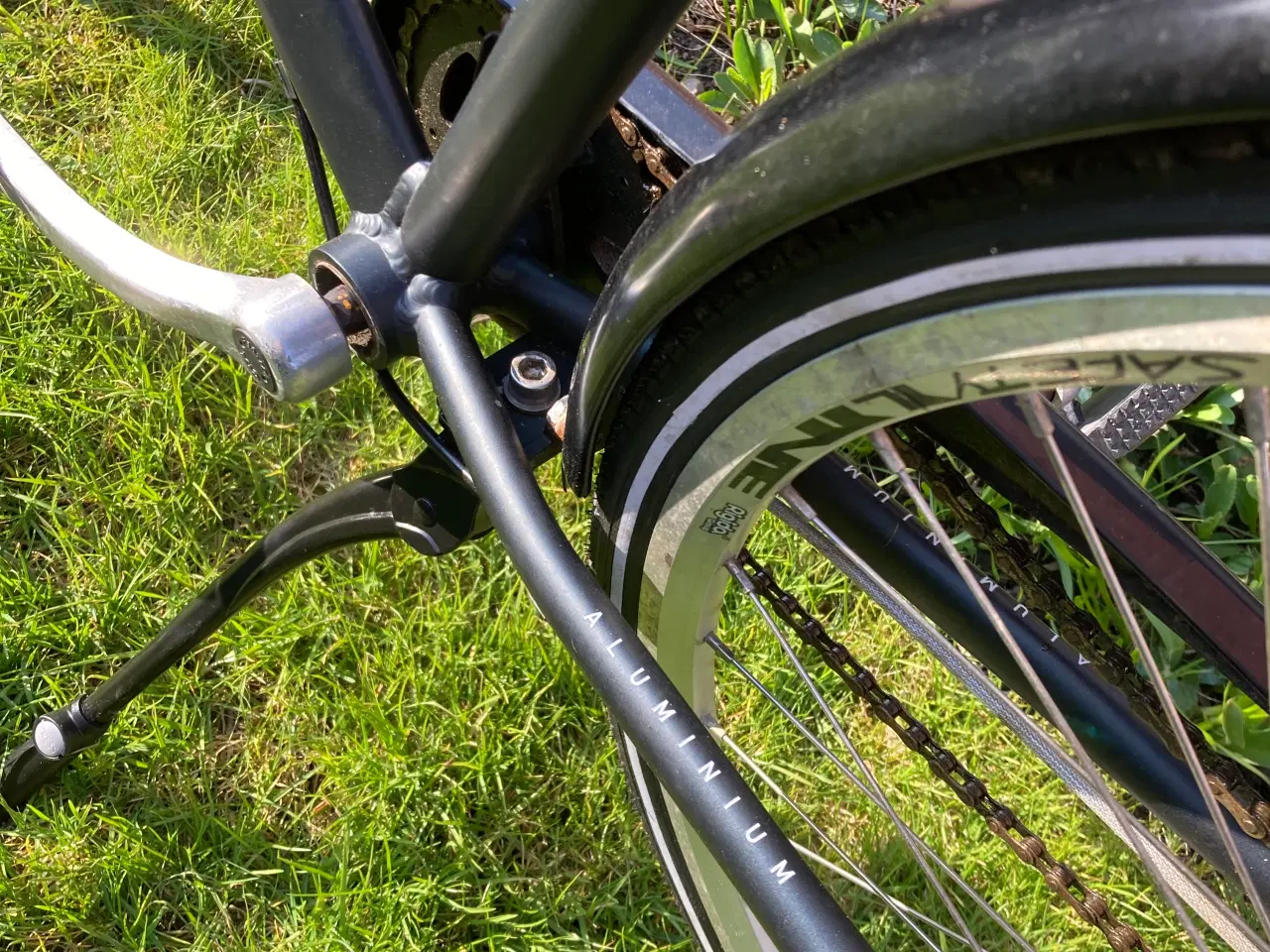 Billede 4 - Næsten ny Bugatti herrecykel