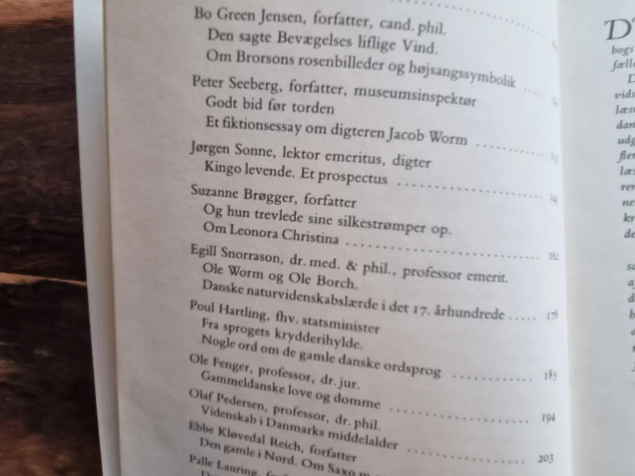 Billede 4 - Fra Nexø til Saxo. En snes essays ...