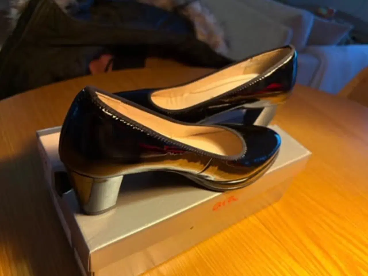 Billede 1 - Sko sælges