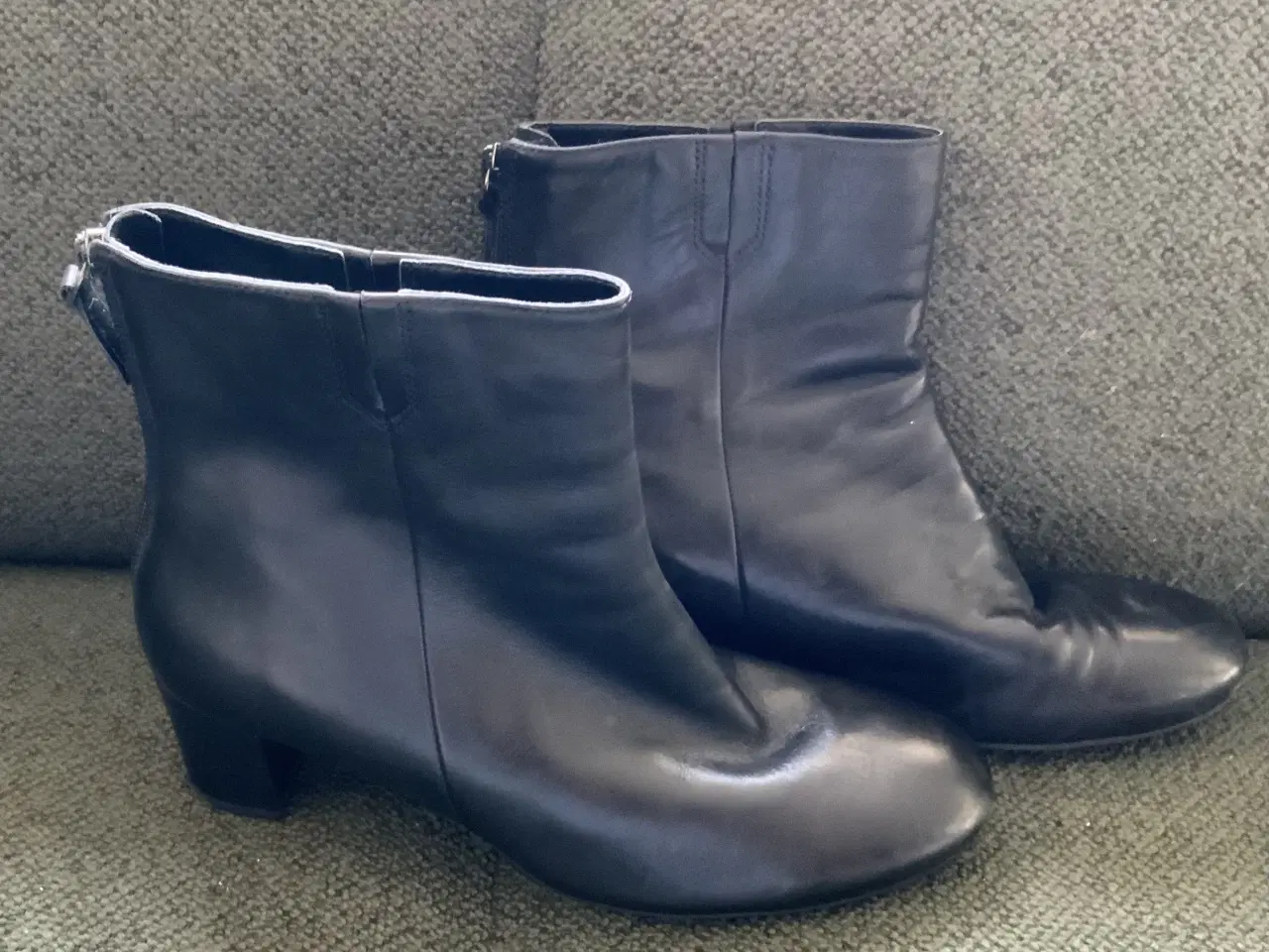 Billede 2 - ECCO STØVLETTER SORTE
