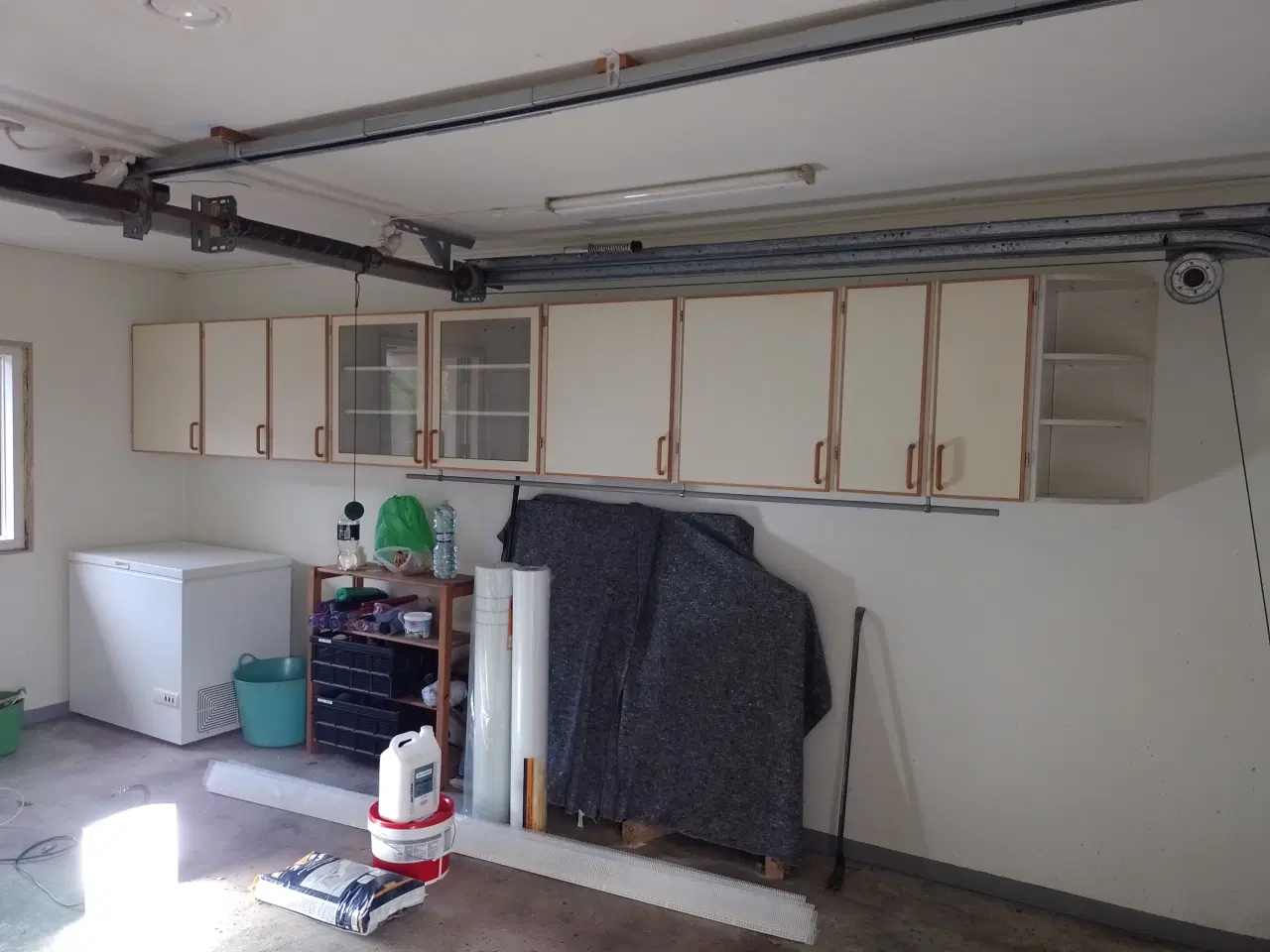 Billede 1 - Køkken overskabe HTH