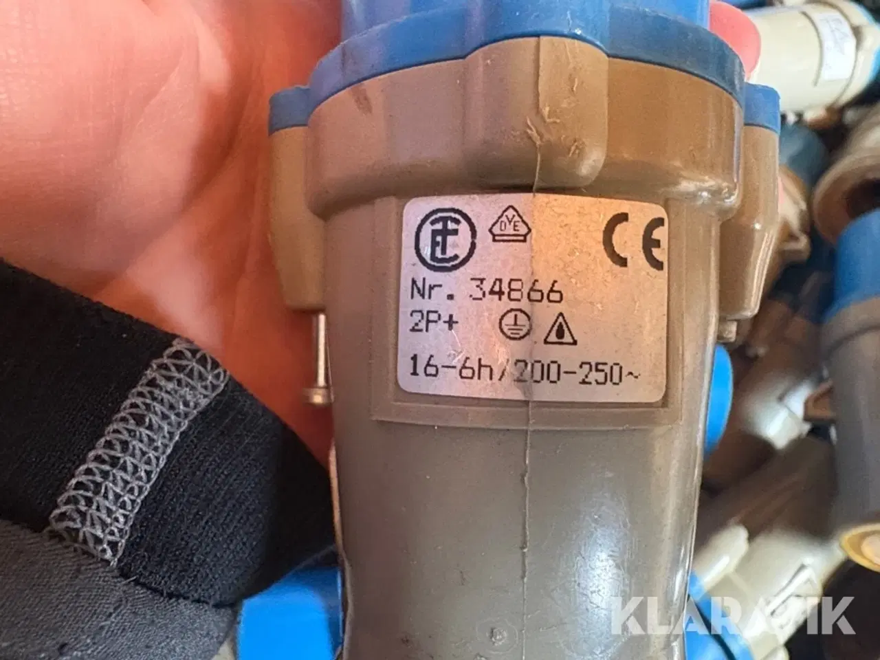 Billede 5 - Større parti 220 volt CEE stik CeKon