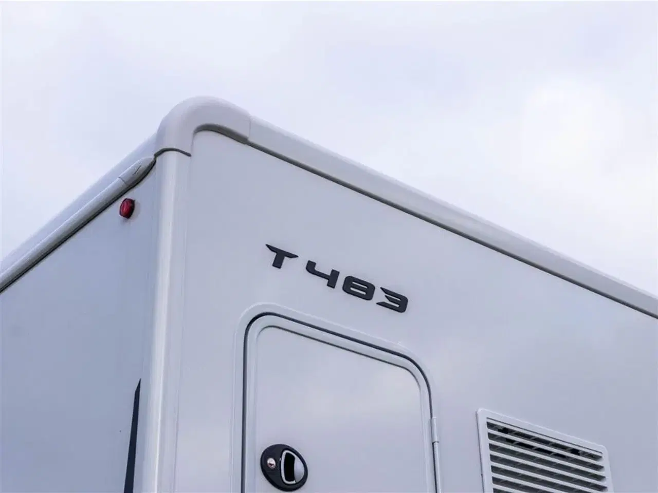 Billede 30 - 2026 - Benimar Tessoro 483