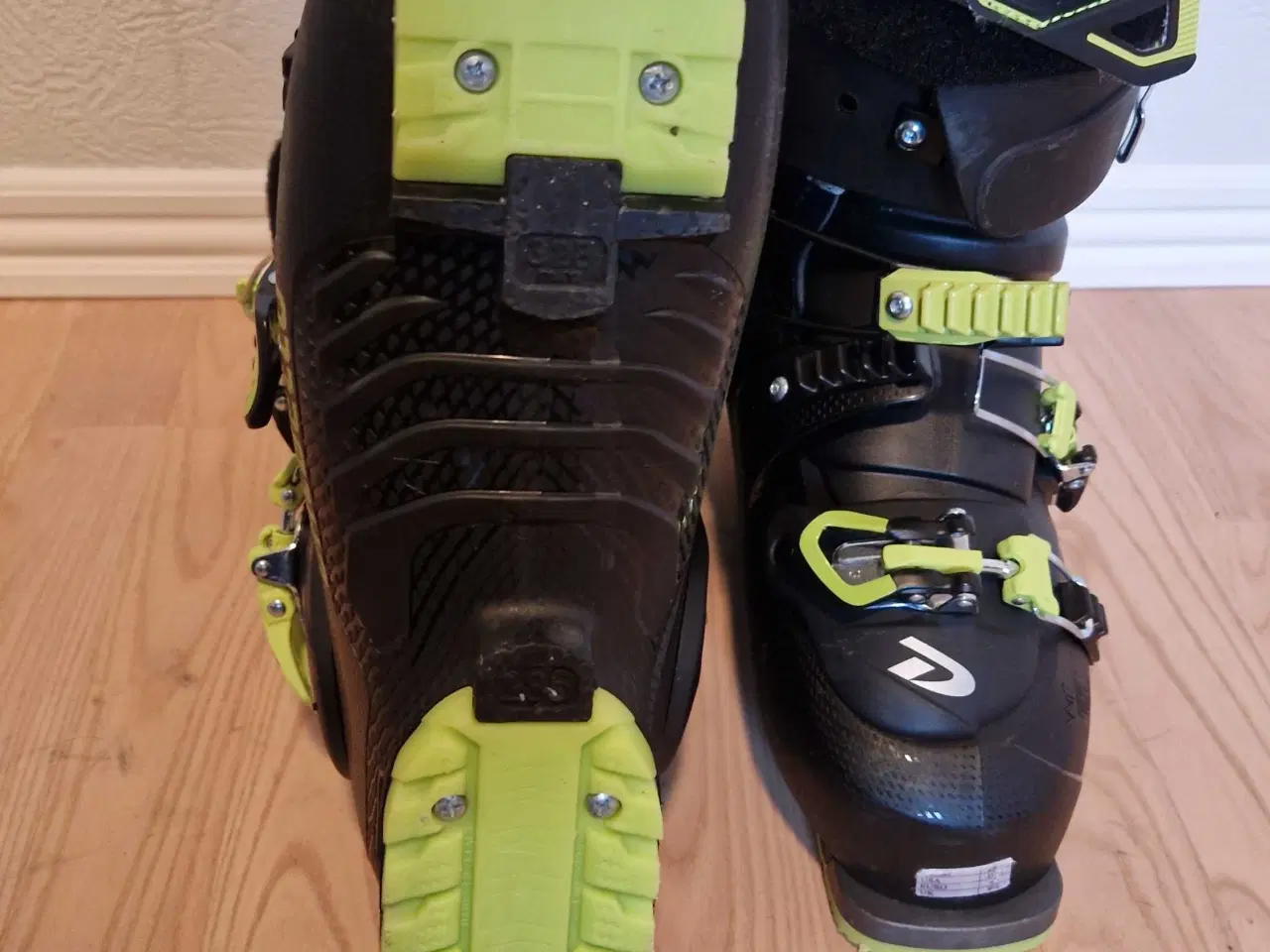 Billede 6 - Ski og støvler 