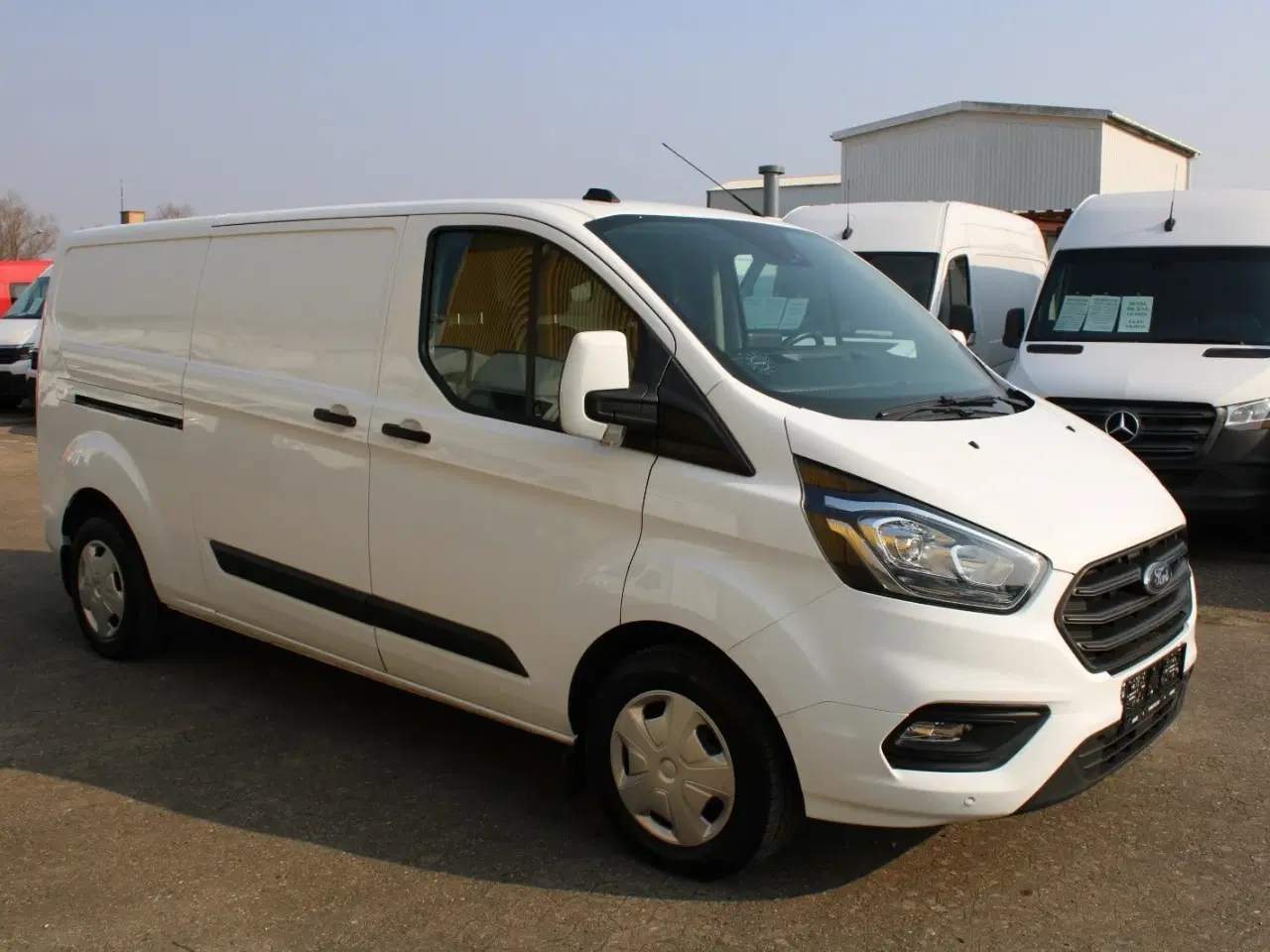 Billede 2 - Ford Transit Custom 300L 2,0 TDCi 130 Trend aut.