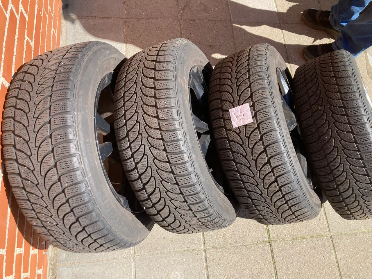 Billede 2 - Toyota - Alufælge med vinterdæk