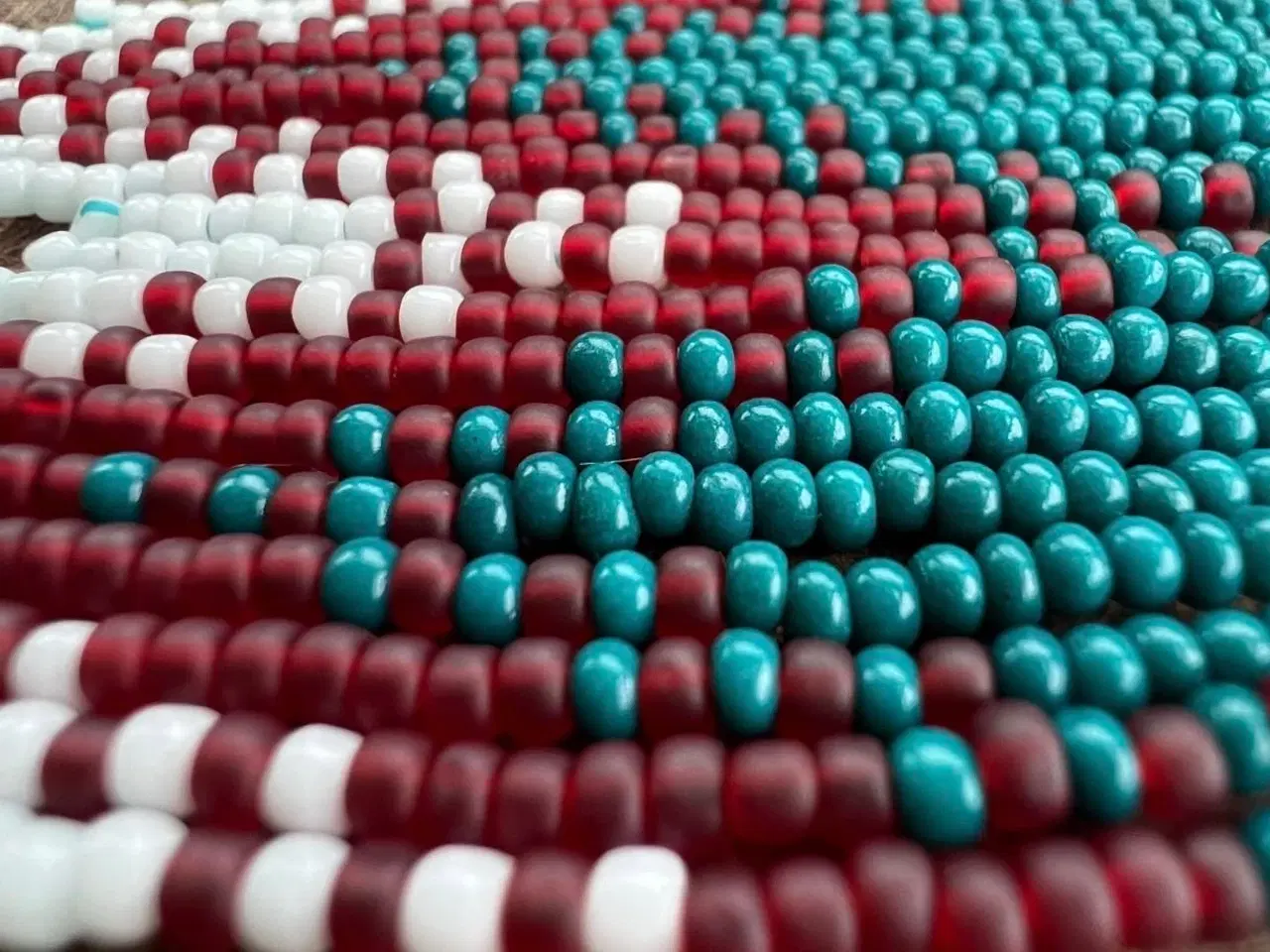 Billede 2 - Grønlandske øreringe, håndlavede 