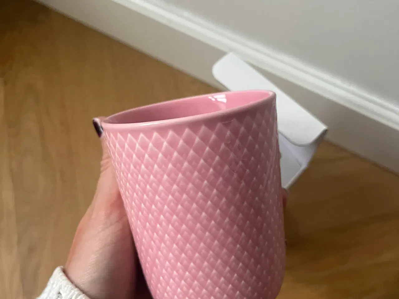 Billede 2 - Lyngby porcelæn lyserød kop