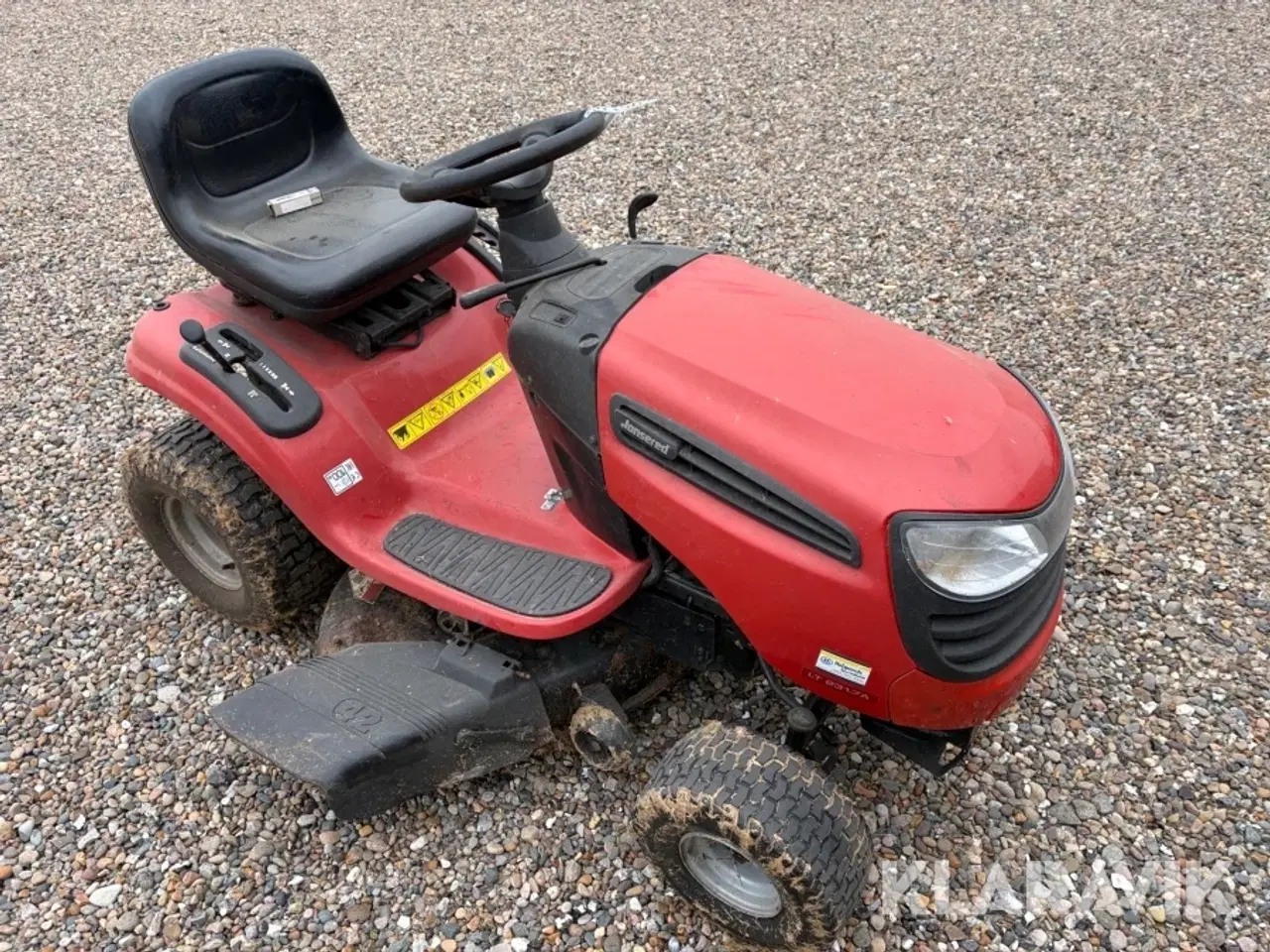 Billede 4 - Havetraktor og save Jonsered LT2317A