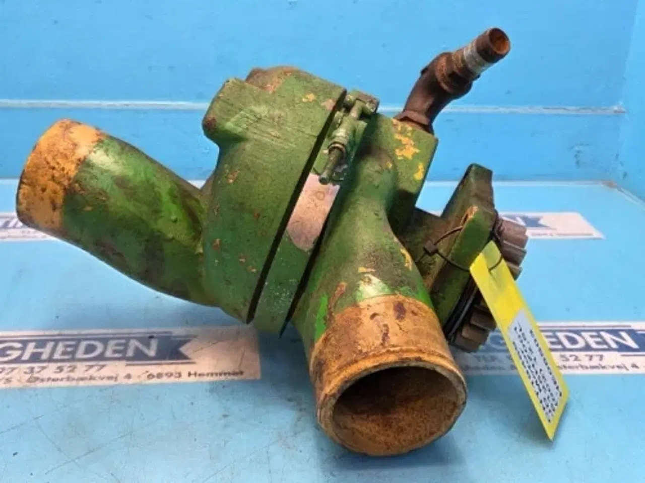 Billede 7 - John Deere 6125HZ001 Vandpumpe RE530870