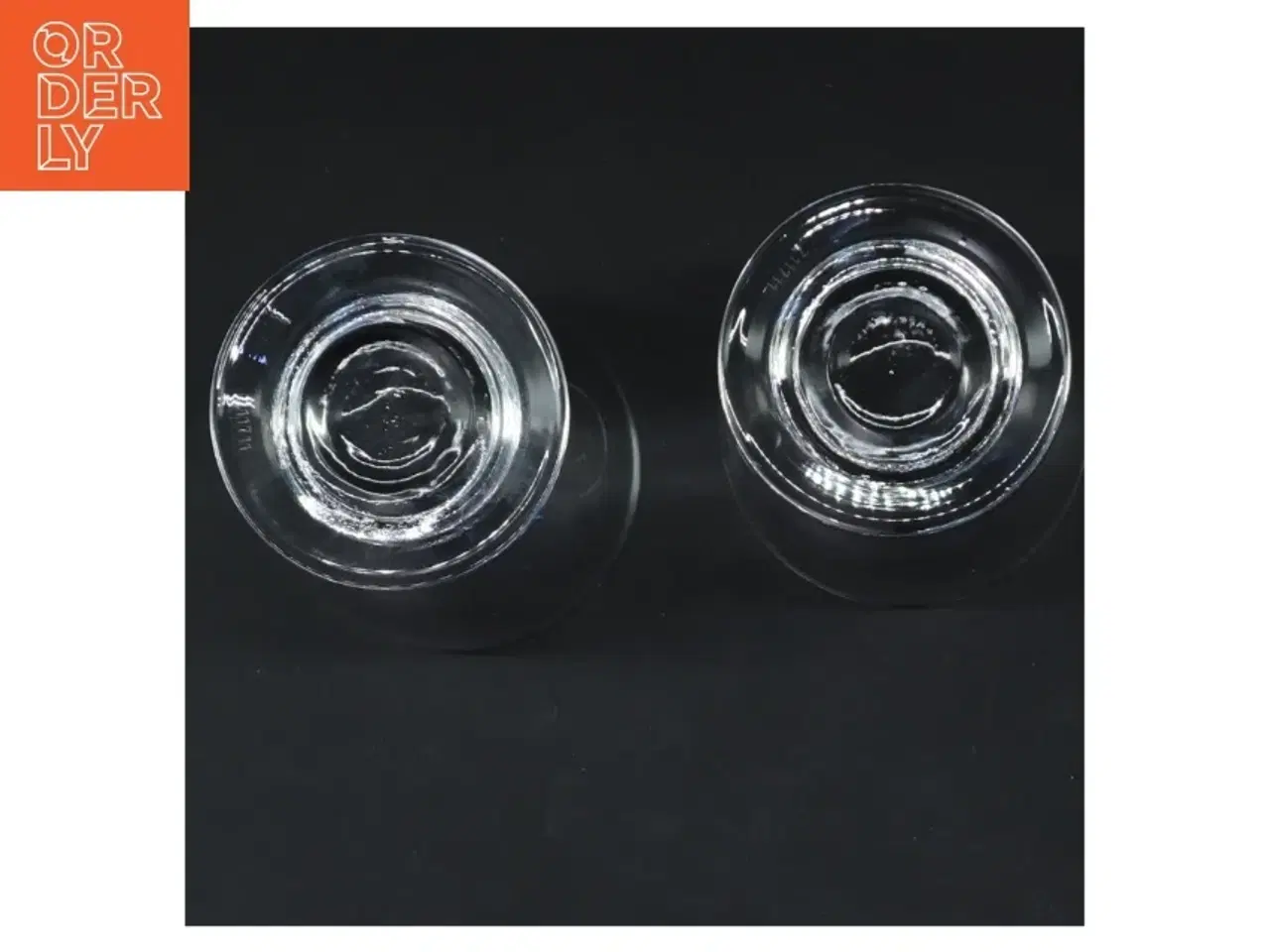 Billede 2 - To glas (str. 2 styk. ø. 7,5 cm. længde. 11,5 cm)