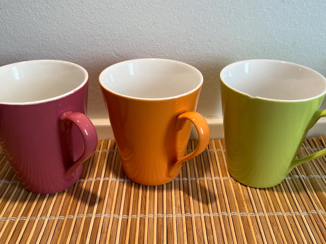 Billede 1 - 3 Böckling kaffekrus i flotte farver