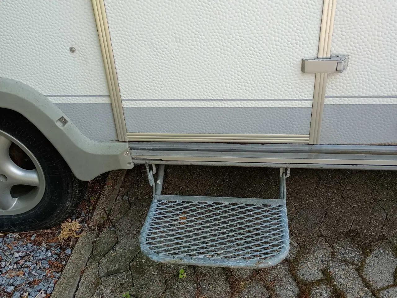 Billede 3 - Trinbræt til campingvogn 