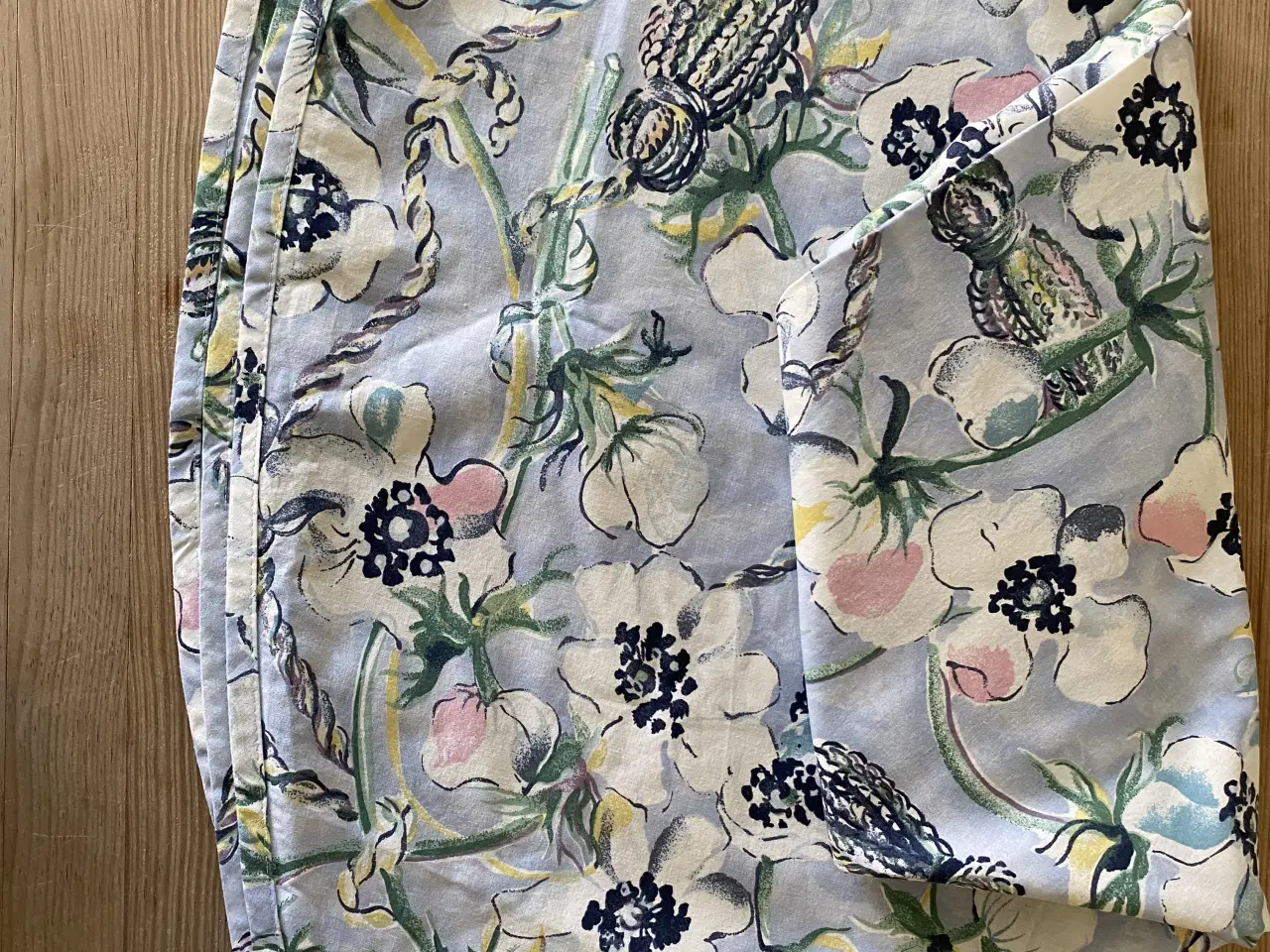 Billede 3 - Vintage dug til rundt bord med blomsterprint