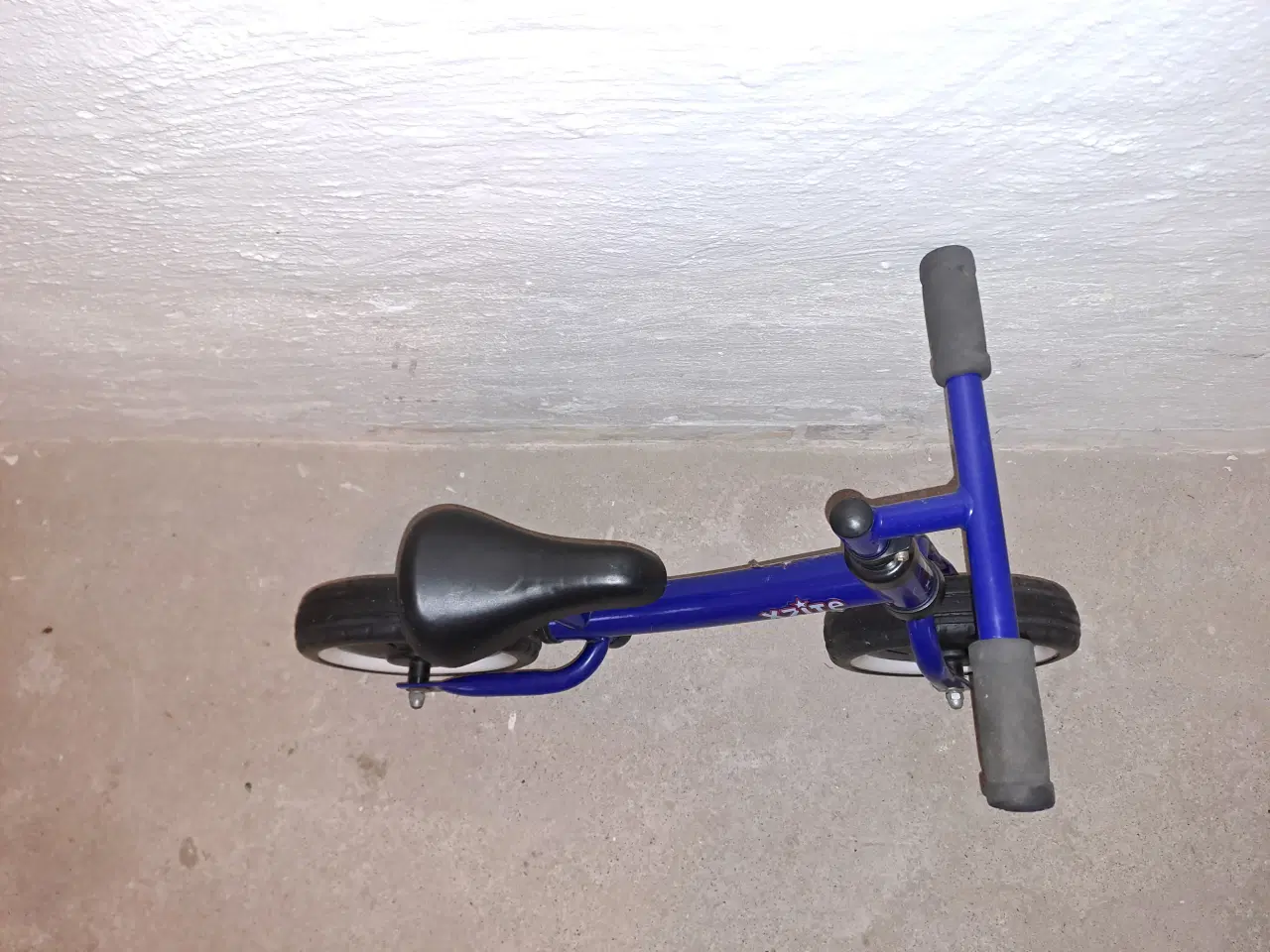 Billede 2 - Gåcykel / løbecykel.