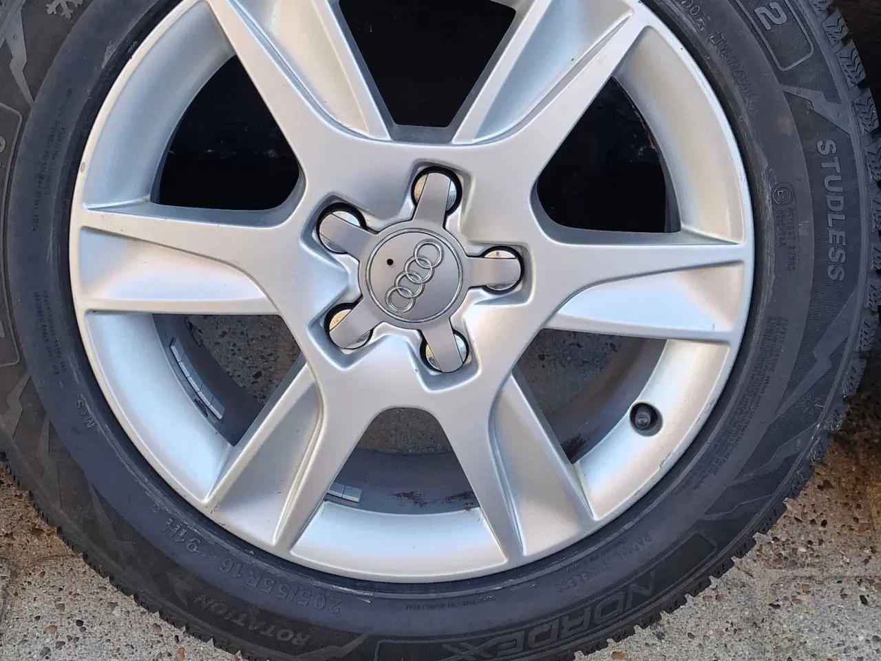 Billede 4 - Audi alufælge 5x112