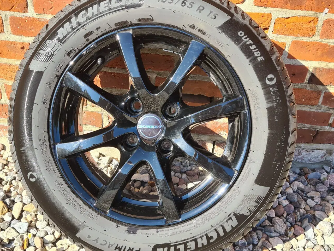 Billede 2 - Alufælge, sorte, med Michelin dæk
