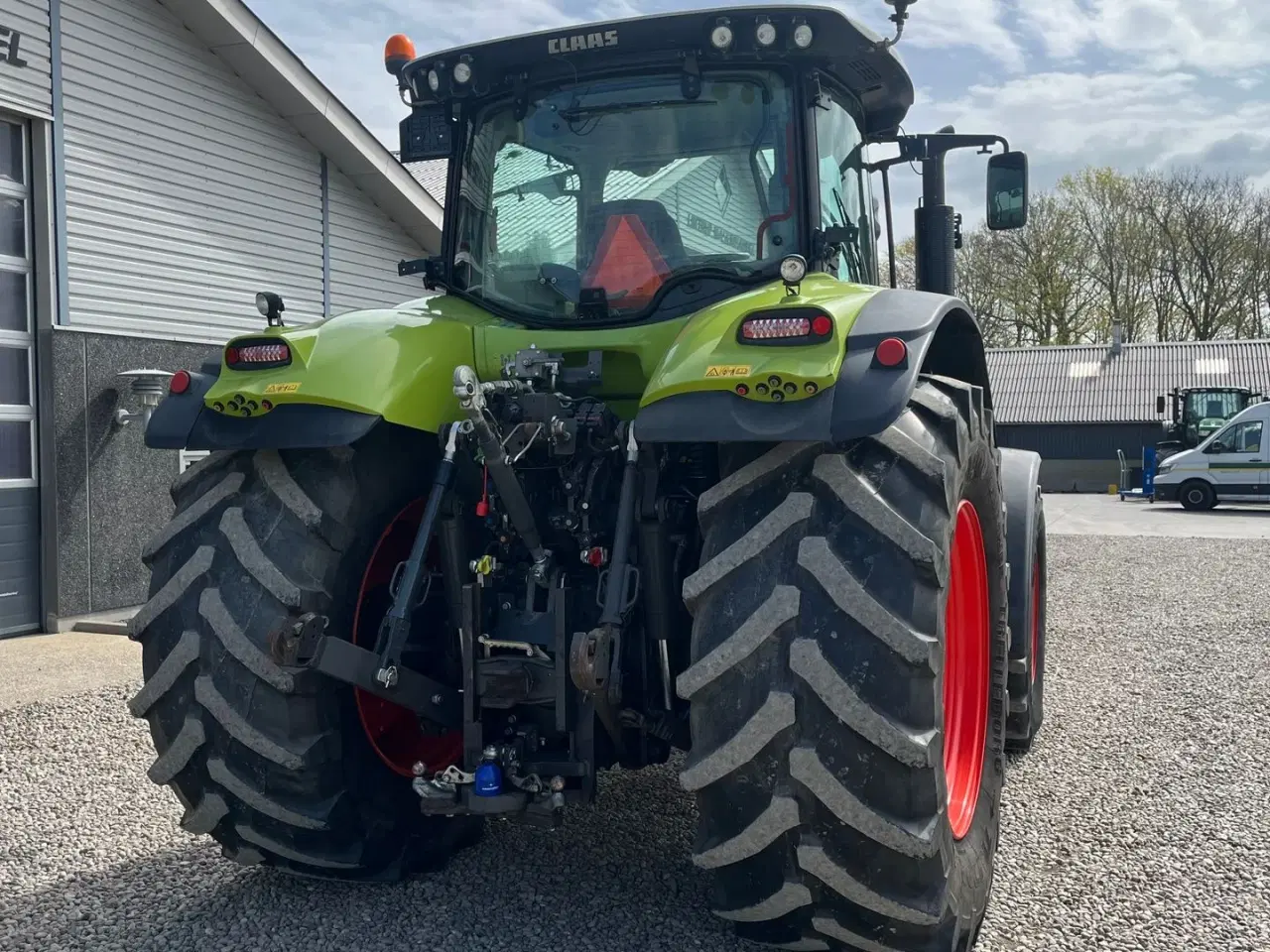 Billede 17 - CLAAS AXION 850 Med frontlift og frontpto