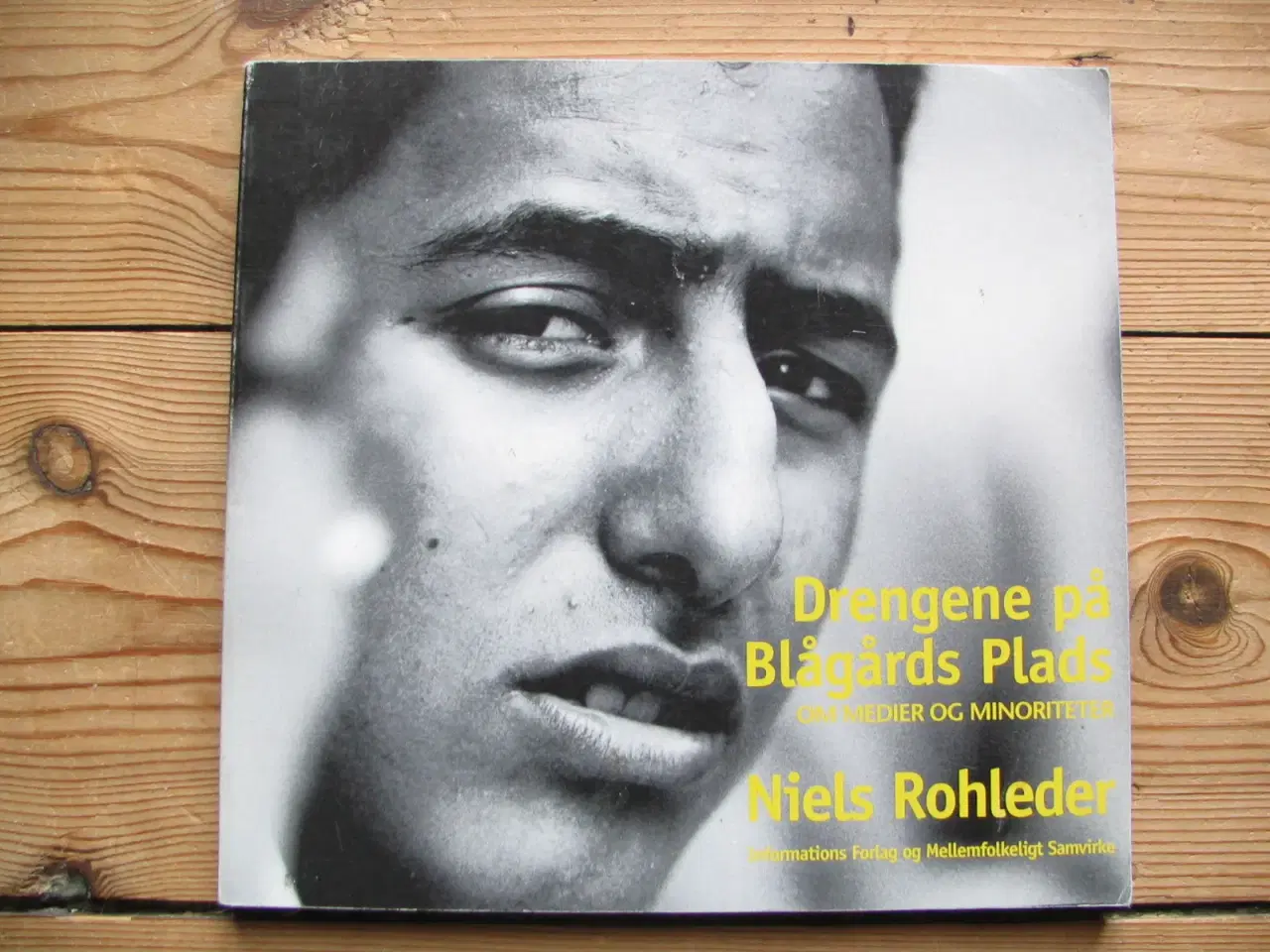 Billede 1 - Niels Rohleder f.1962. Drengene på Blågårds Plads