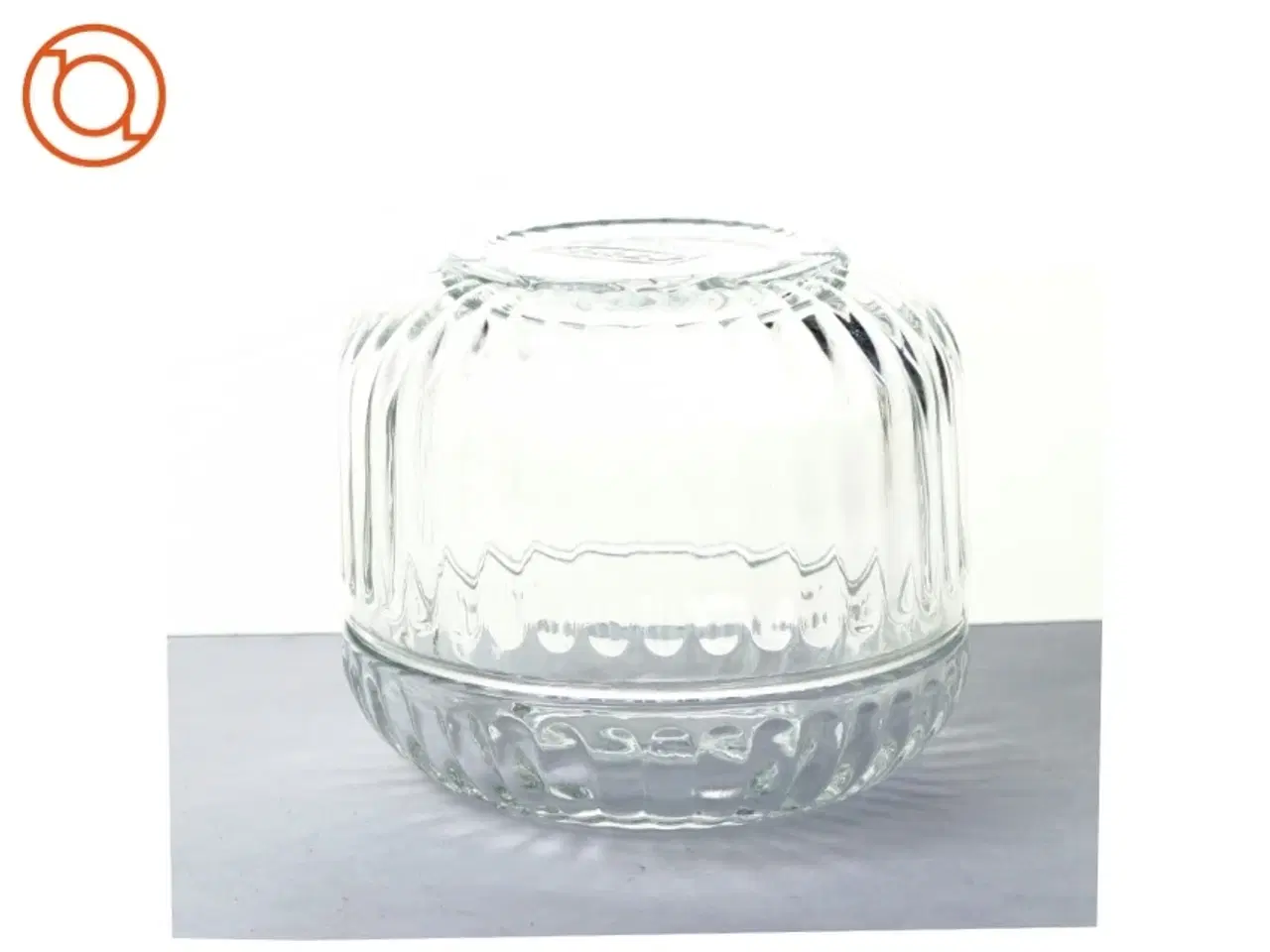 Billede 3 - Glas beholder med låg fra Ikea (str. 6 x 10 cm)