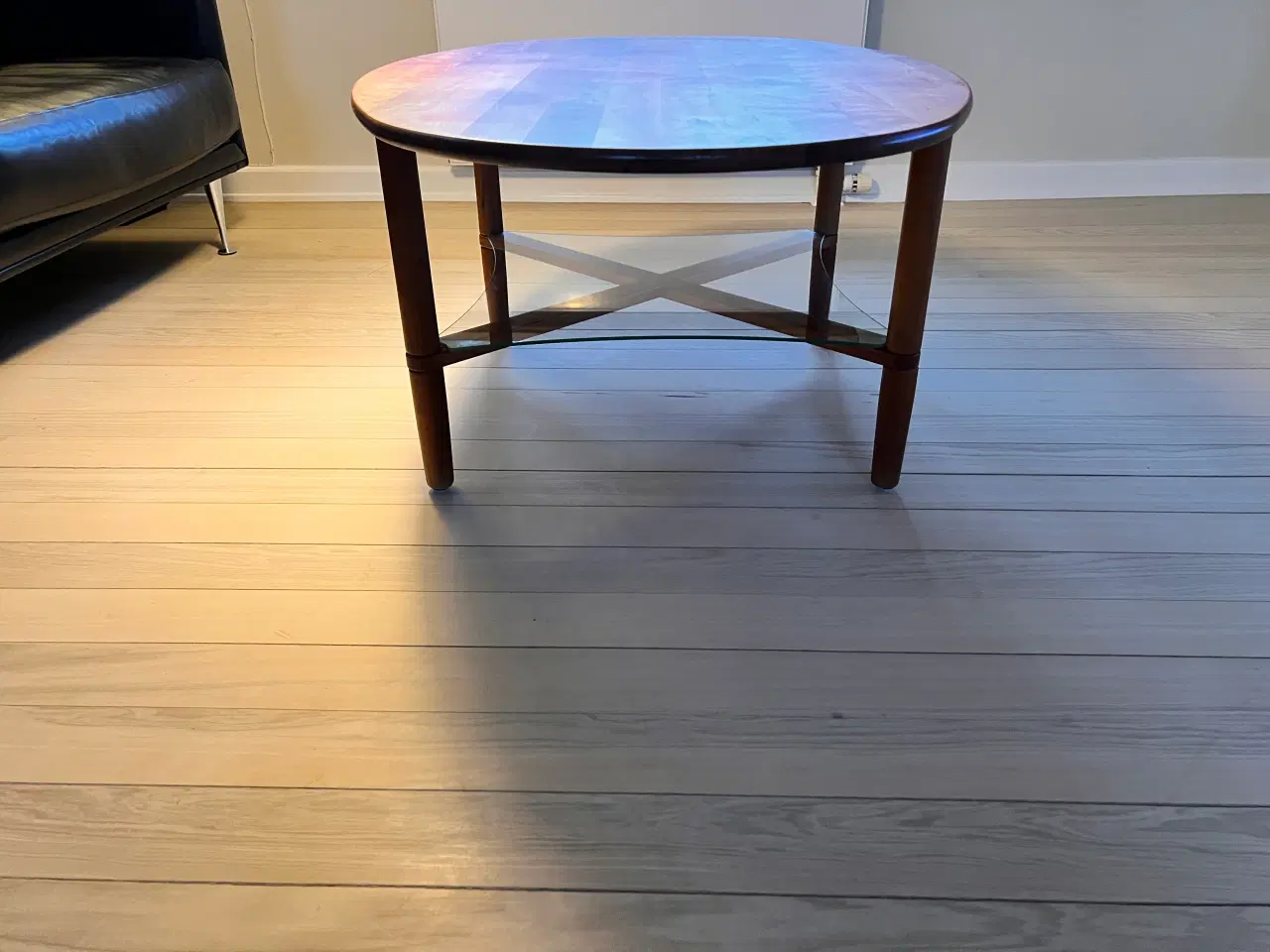 Billede 4 - Flot sofabord i massivt træ