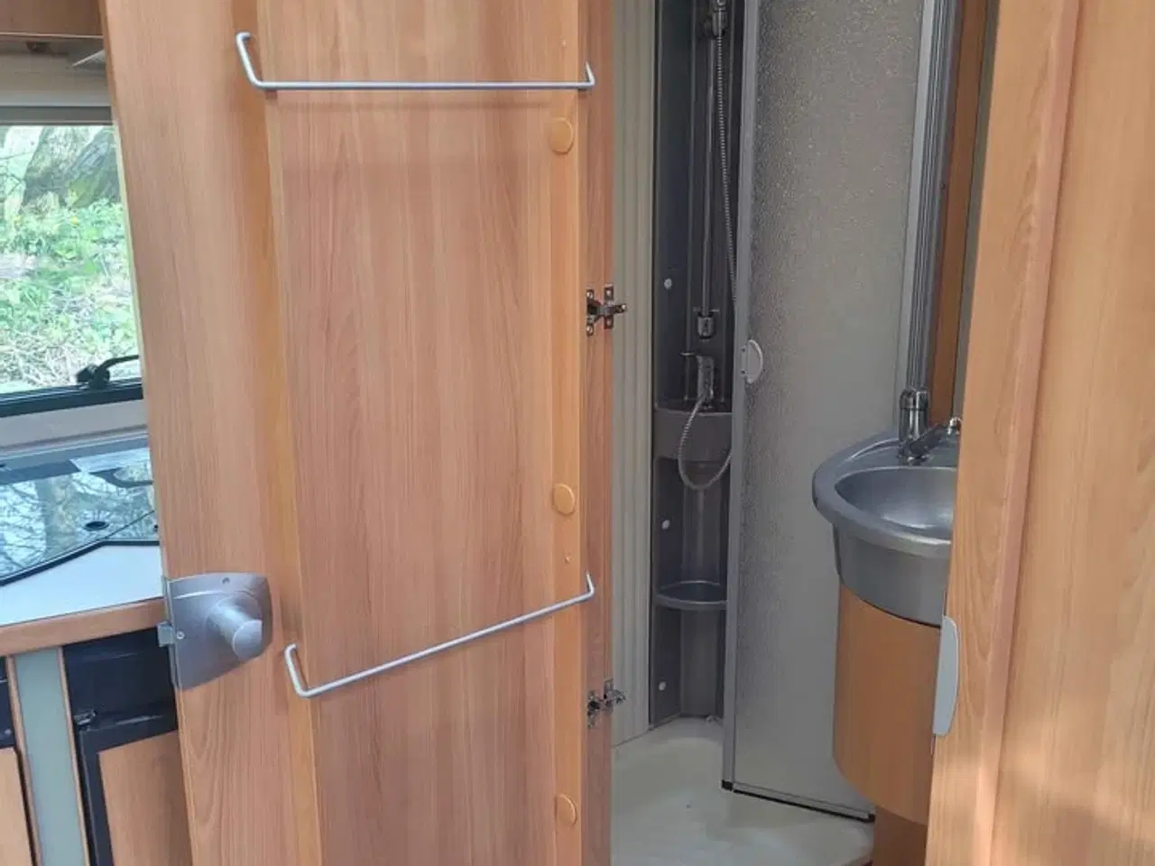 Billede 9 - Campingvogn Dethleffs beduin 545 DBM