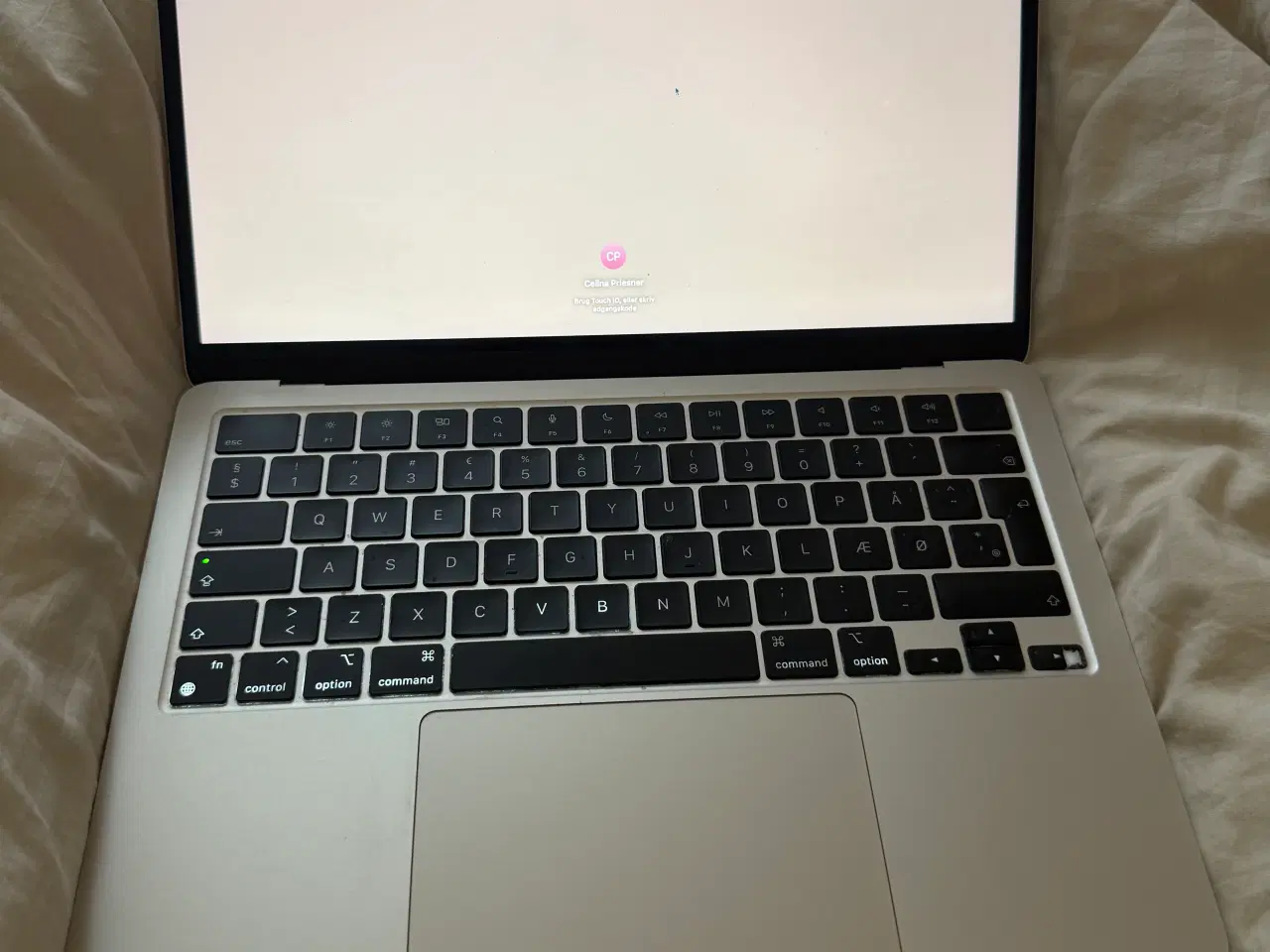 Billede 2 - Macbook air M2 (stjærneskær)