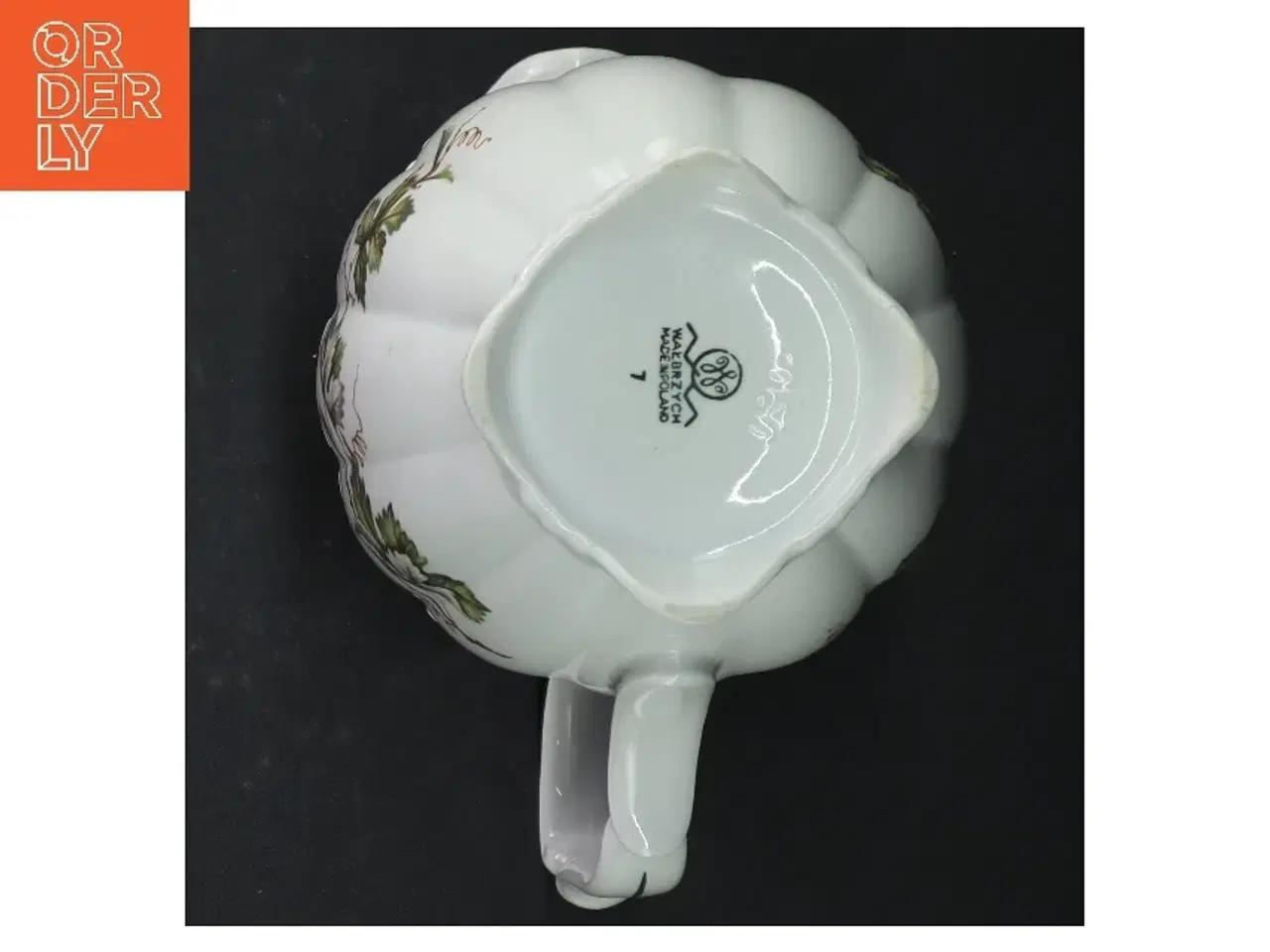 Billede 3 - Kande med bladdekoration (str. H. 16 cm)