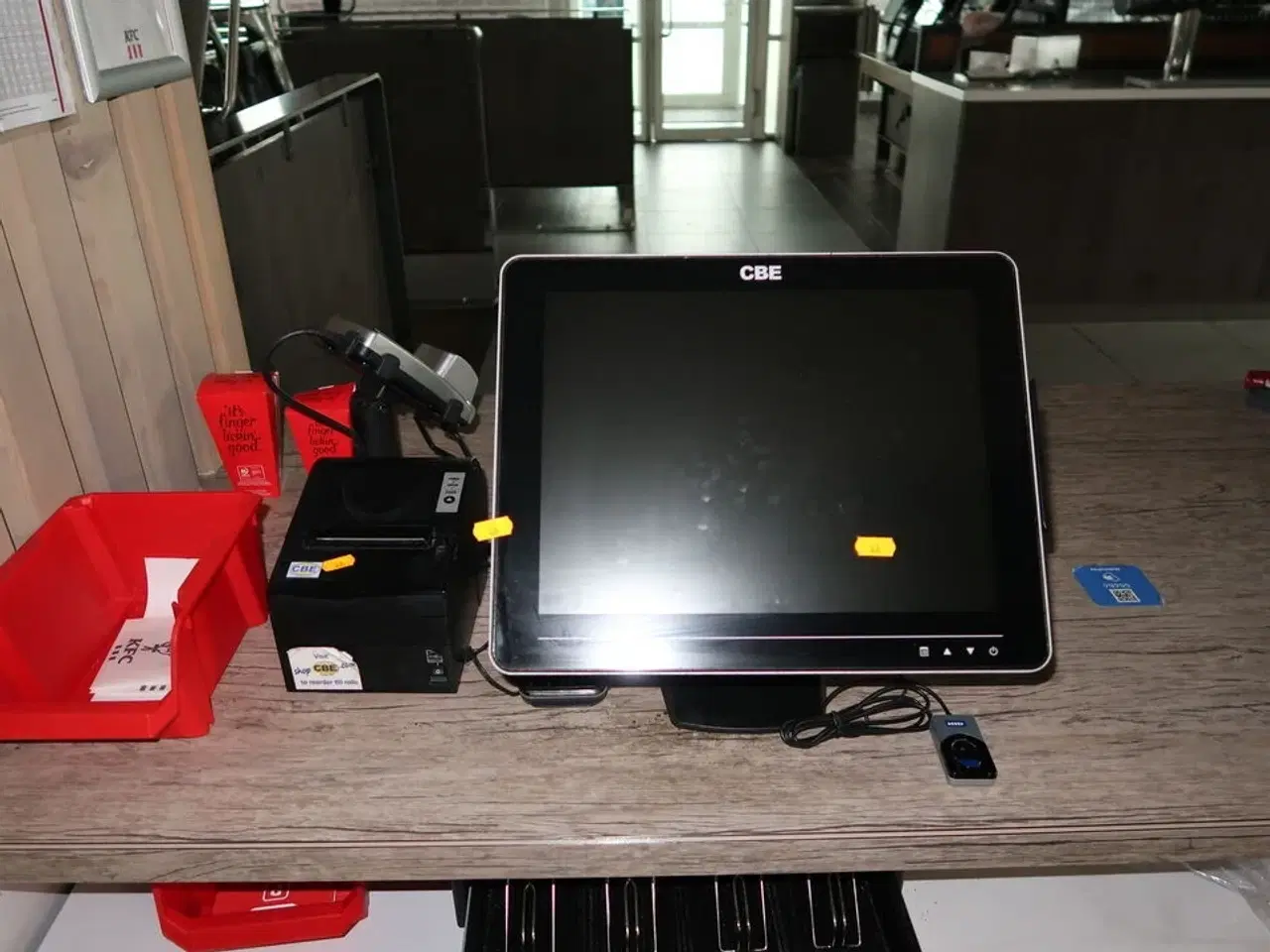 Billede 3 - Kasseapparat CBE, bonprinter, pengeskuffe m.m. (betalingsterminal medfølger ikke)