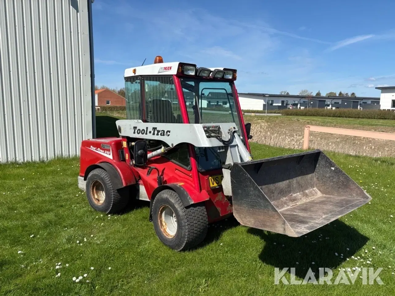 Billede 2 - Redskabsbærer Timan Tool-trac 245