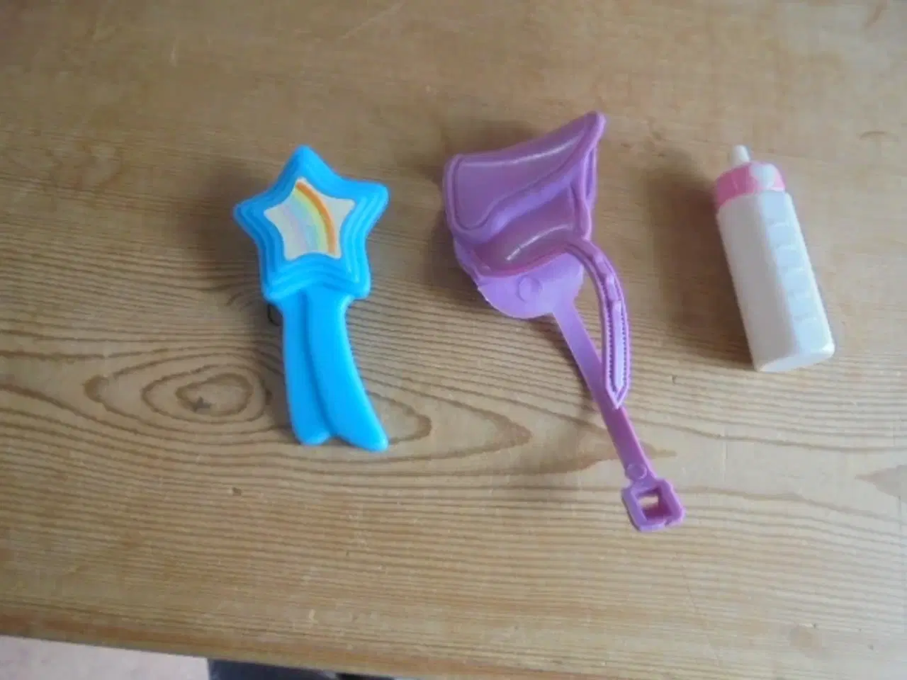 Billede 1 - 3 gamle udstyrsting til My little Pony 